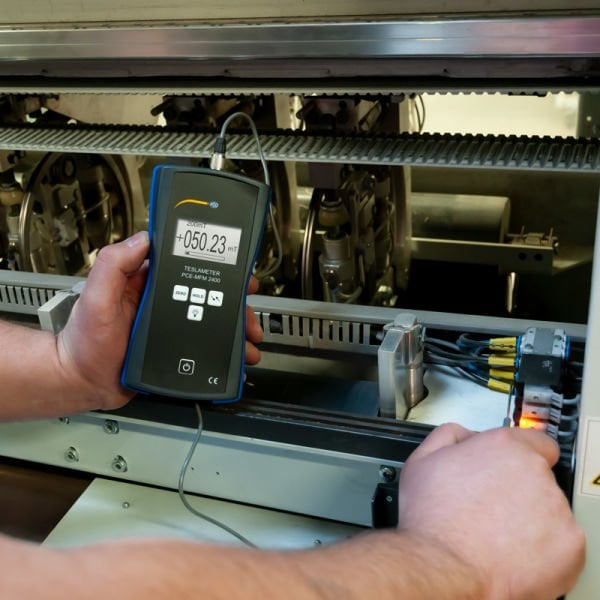 PCE-MFM 2400 Manyetik Ölçer (Transversal Sensör)