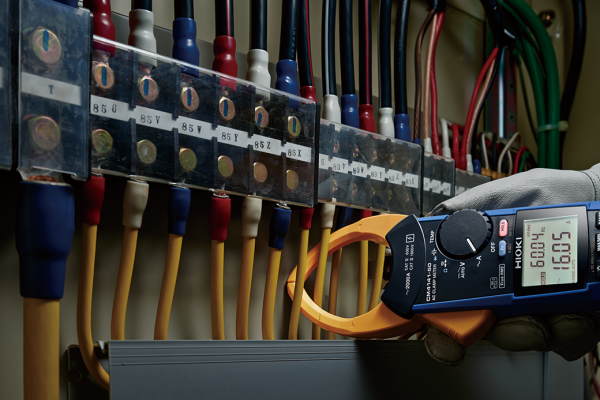 Hioki CM4001 AC Kaçak Akım Pensampermetre