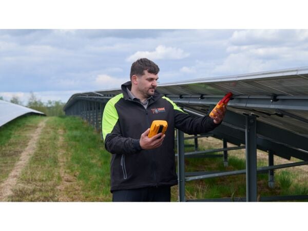 Fluke 283 FC Dijital Multimetre | CAT III 1500 V, True-RMS ve Fluke Connect