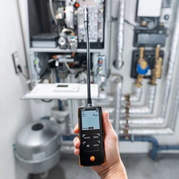 Testo 513 Yanıcı Gaz Kaçak Dedektörü | CH₄, LPG, H₂